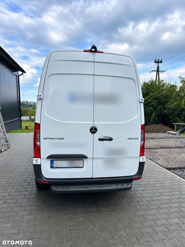 Mercedes-Benz Sprinter - 6