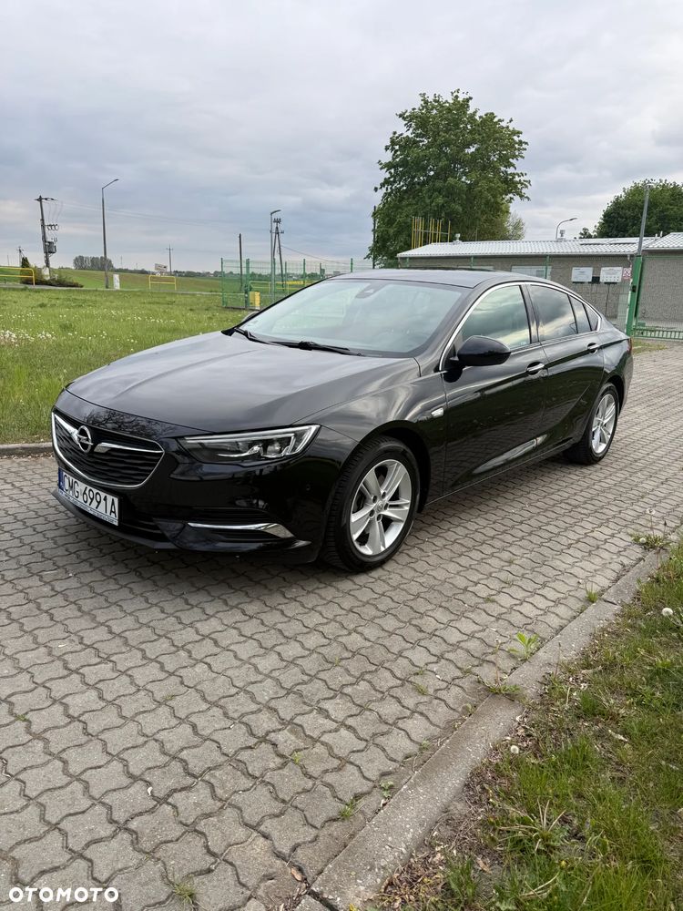 Opel Insignia - 1