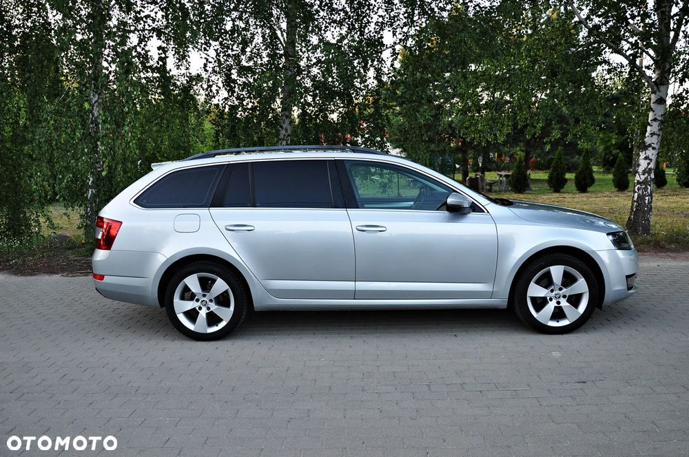 Skoda Octavia 2.0 TDI Premium Edition - 9