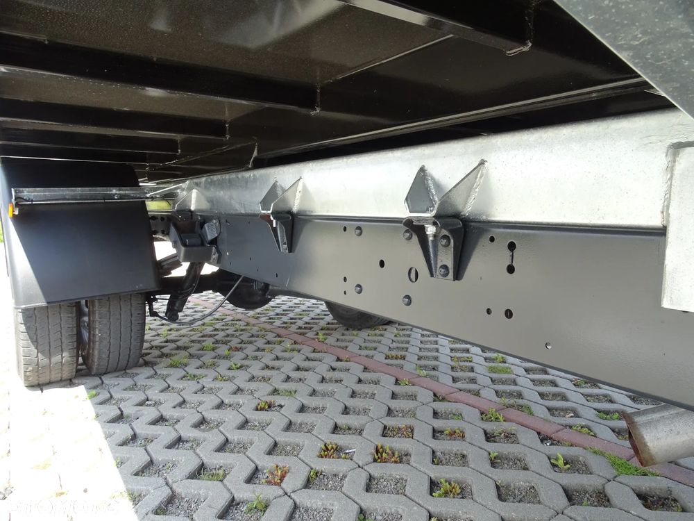 Iveco DAILY - 18