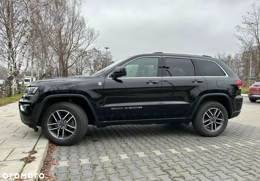 Jeep Grand Cherokee - 1