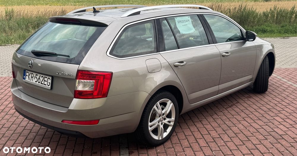 Skoda Octavia 1.4 TSI Green tec DSG Ambition - 5