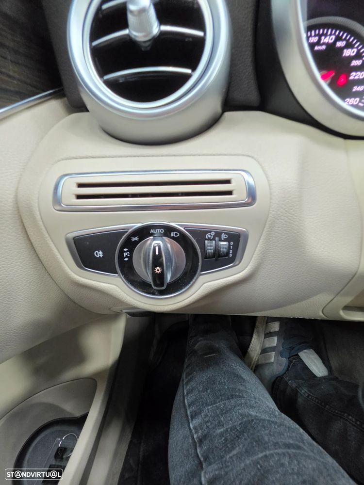 Mercedes-Benz C 200 d Avantgarde - 14