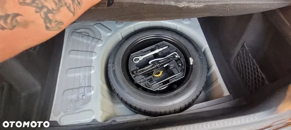 Citroën C4 1.2 e-THP Exclusive - 34