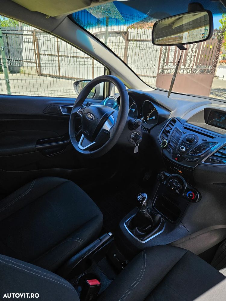 Ford Fiesta 1.5 TDCi Trend - 10