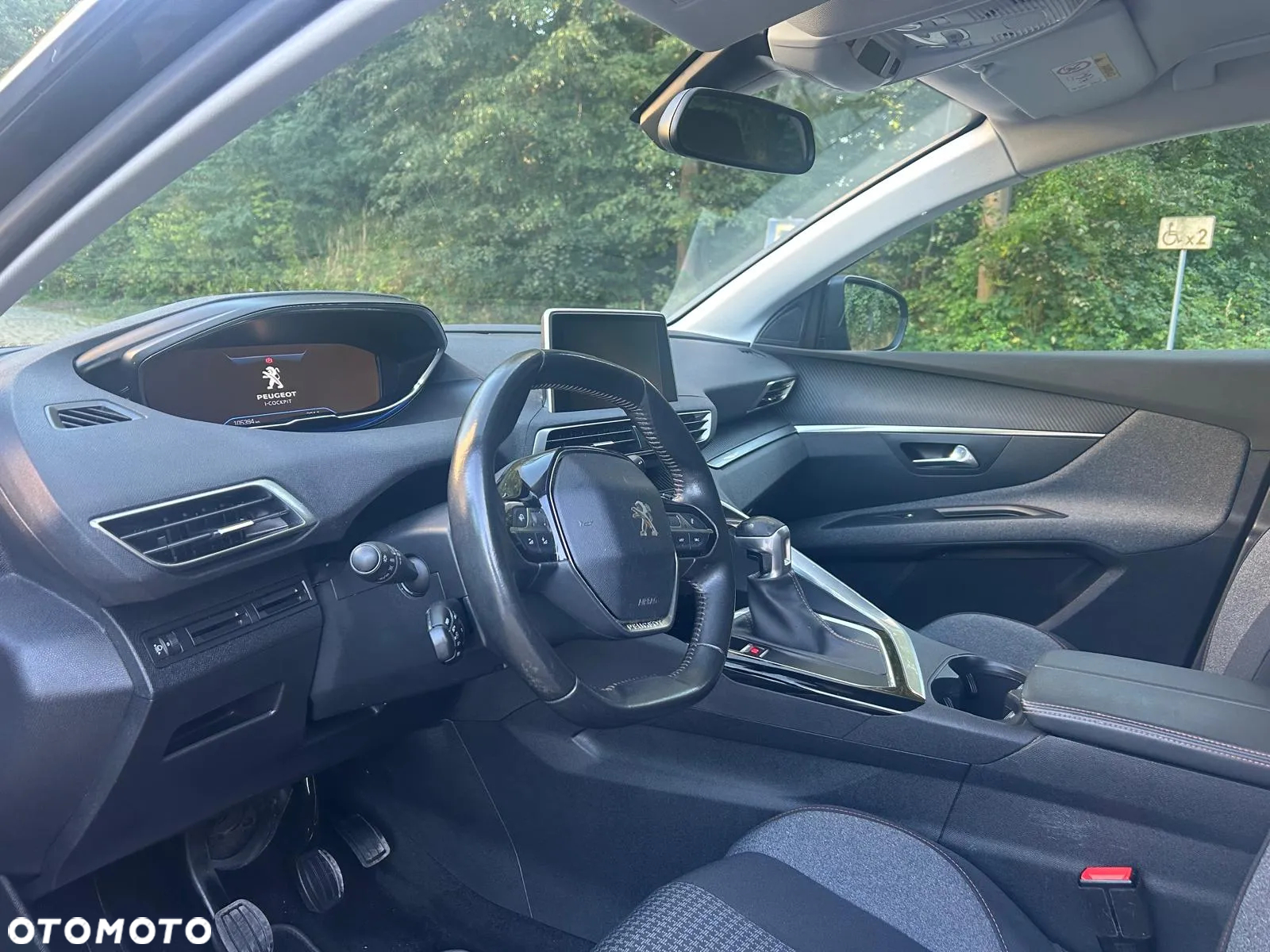 Peugeot 3008 1.2 PureTech Active Pack S&S - 20