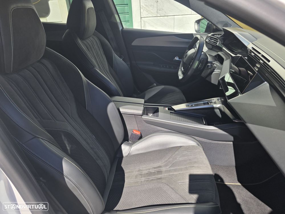 Peugeot 308 1.2 PureTech GT Line EAT8 - 13