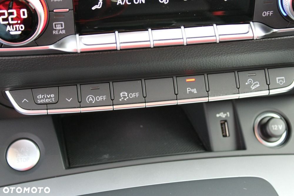 Audi Q5 Sportback - 35