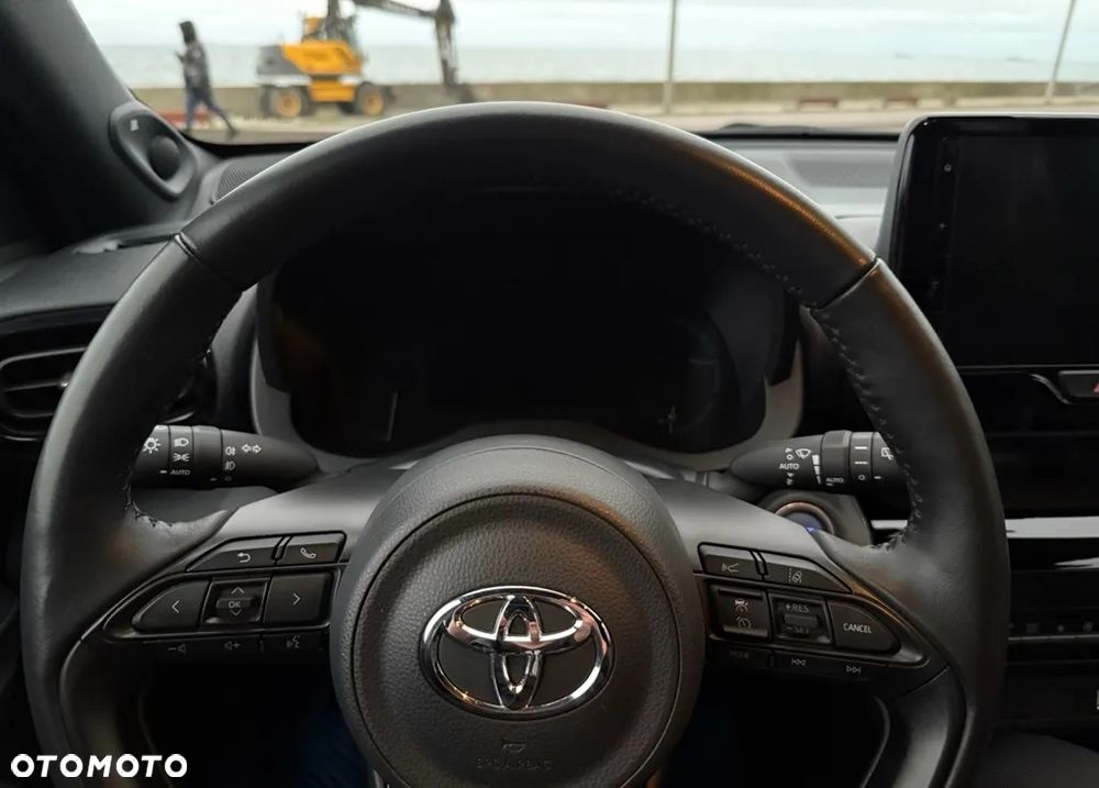 Toyota Yaris Hybrid 1.5 Premiere Edition - 15