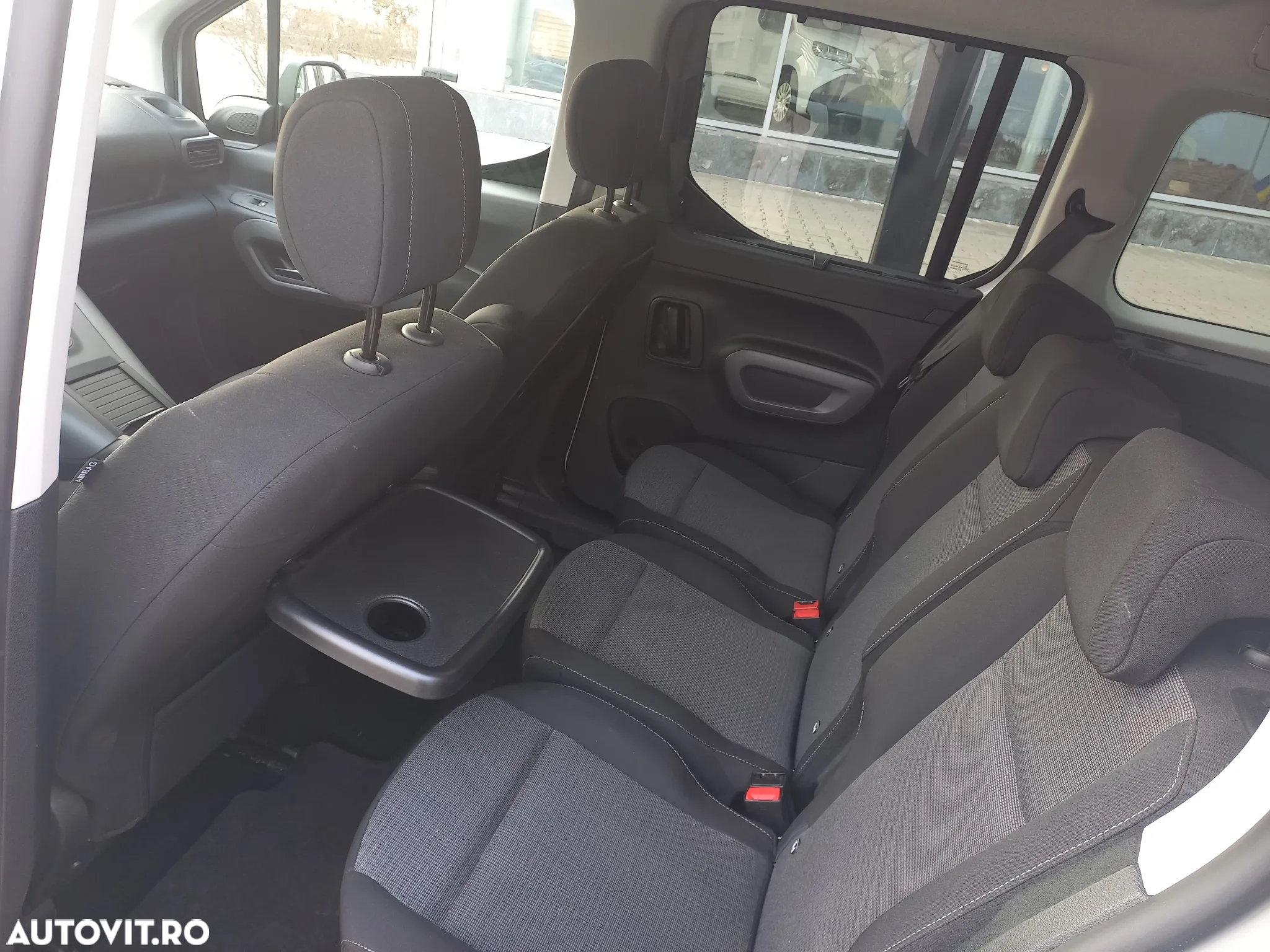 Toyota Proace City Verso 136 CP 50 kWh L2 6+1 Family+ - 25