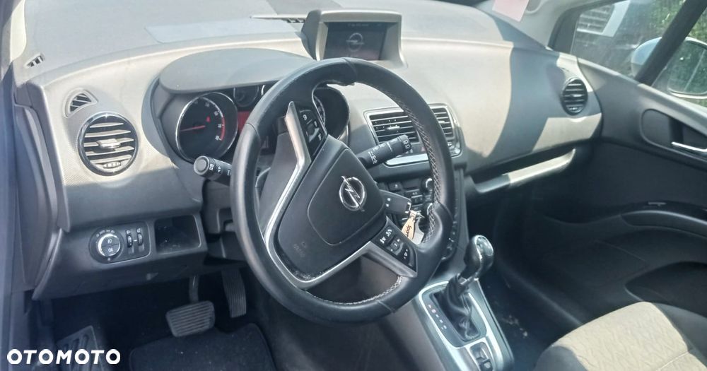 Opel Meriva 1.4 T Cosmo - 11