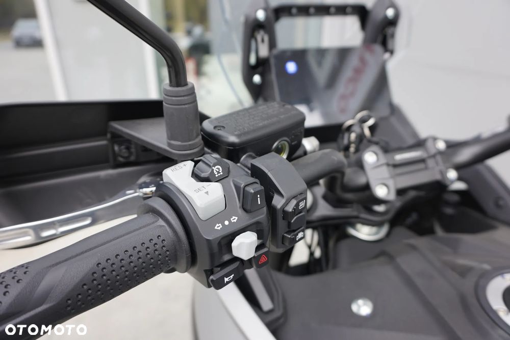 Morbidelli T1002V - 15