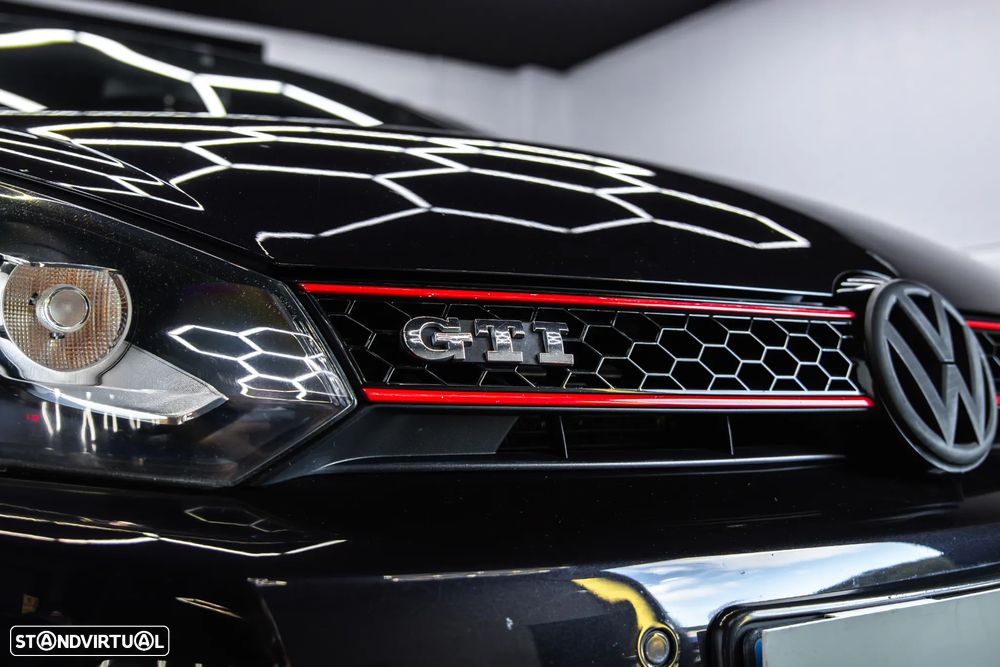 VW Golf 2.0 GTI - 8
