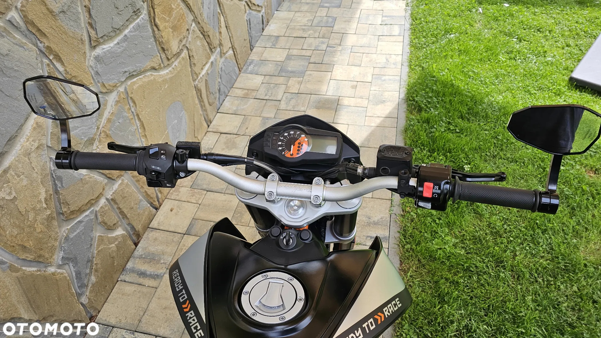 KTM Duke - 17