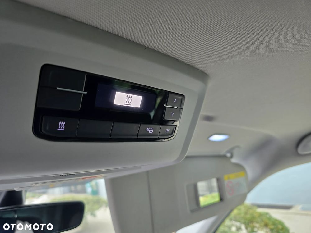 Volkswagen Caravelle 2.0 TDI L2 Highline DSG - 12