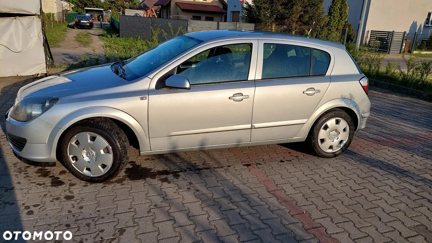 Opel Astra - 2
