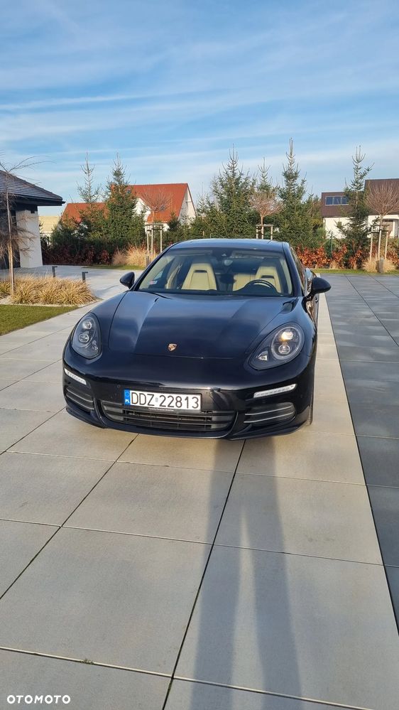 Porsche Panamera 4 Edition - 6