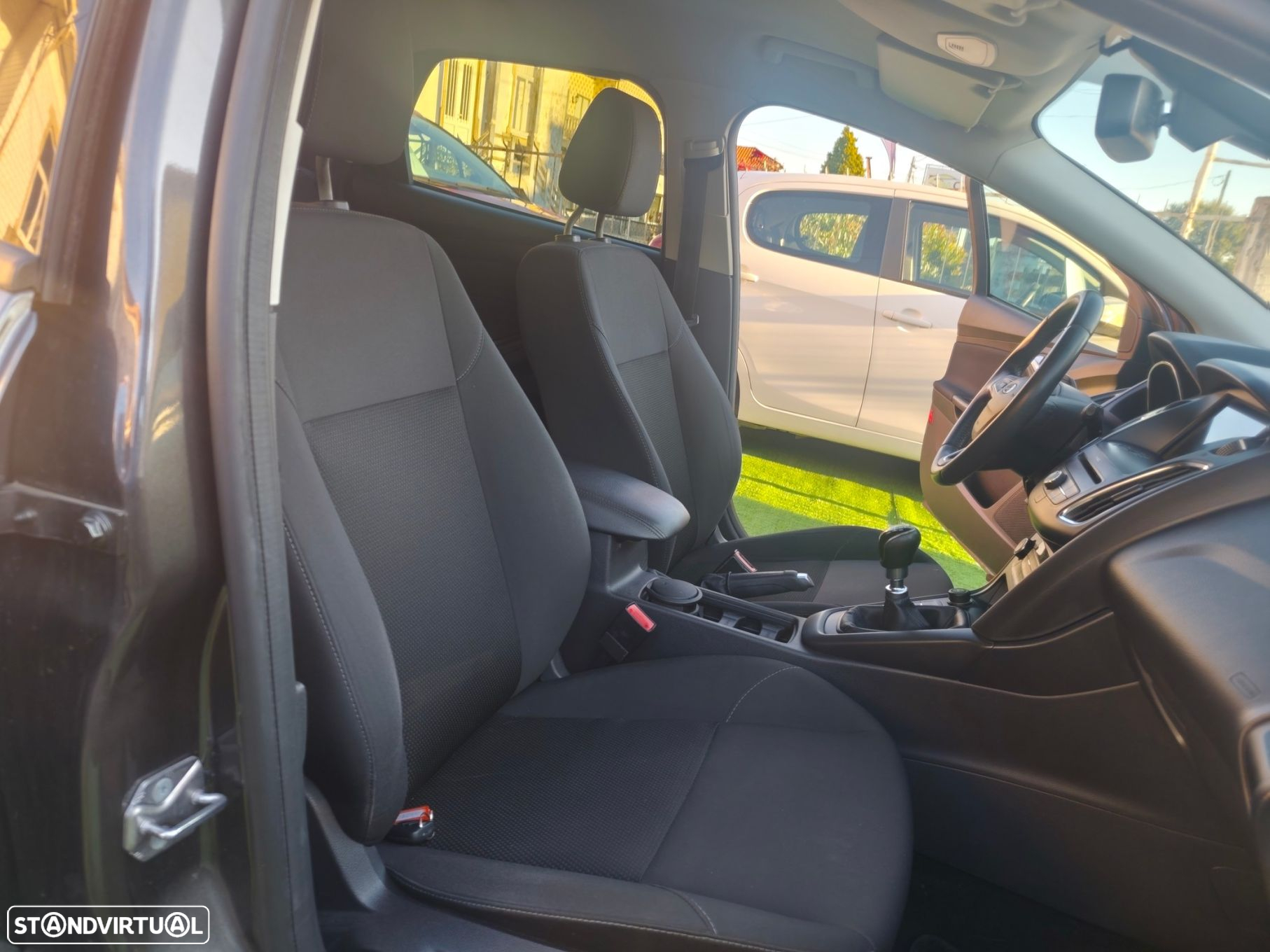 Ford Focus SW 1.5 TDCi EcoBlue Titanium - 39