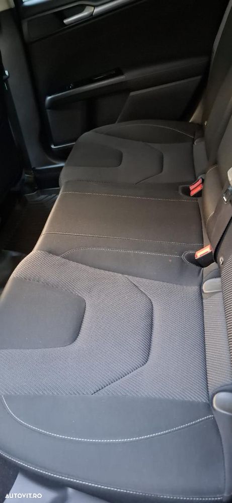 Ford Mondeo 2.0 TDCI AWD Titanium - 11