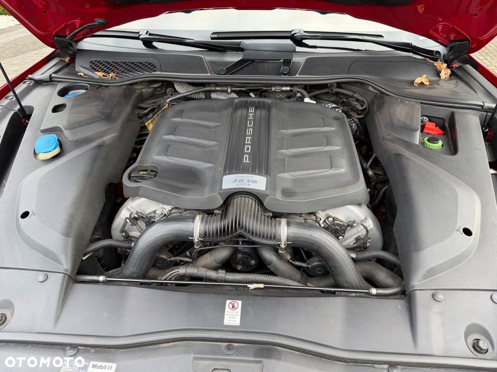 Porsche Cayenne GTS - 6