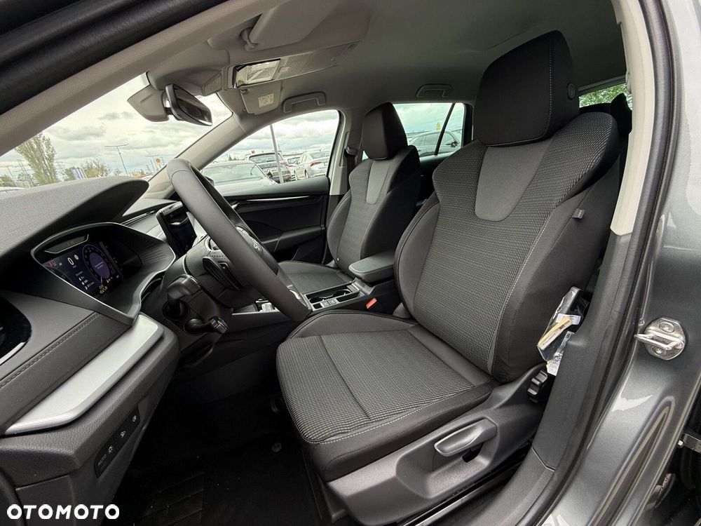 Skoda Octavia 1.5 TSI Drive Selection - 12