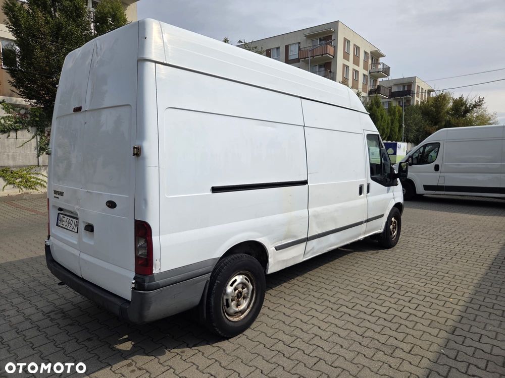 Ford Transit - 19