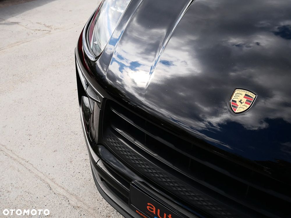 Porsche Macan Standard - 23