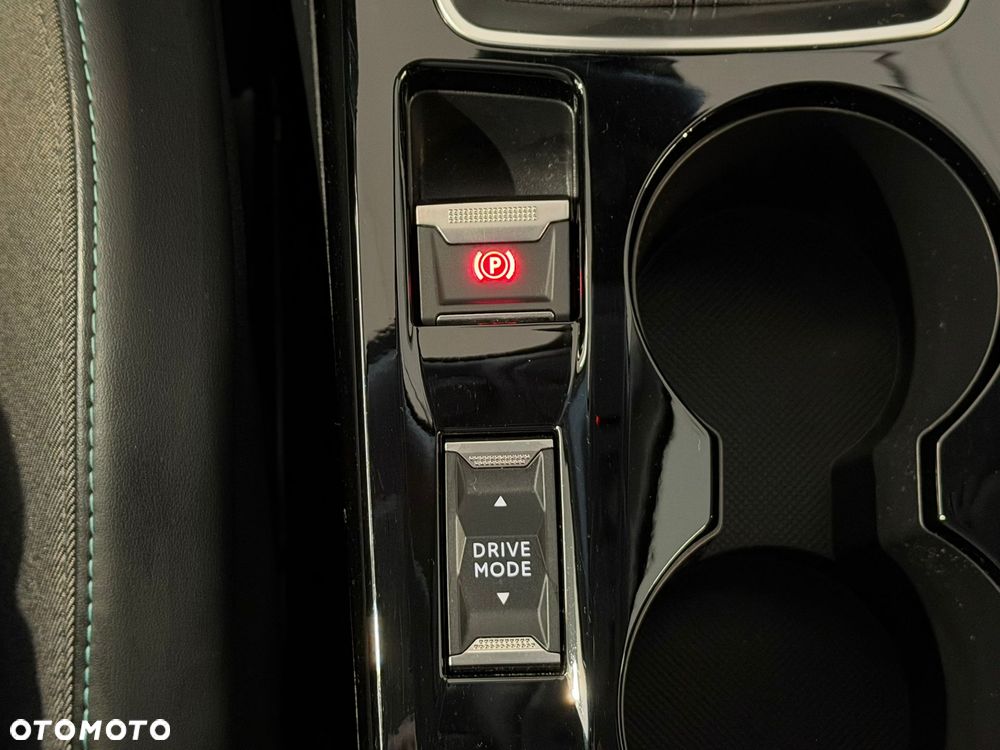 Peugeot 2008 1.2 PureTech Allure Pack S&S - 25