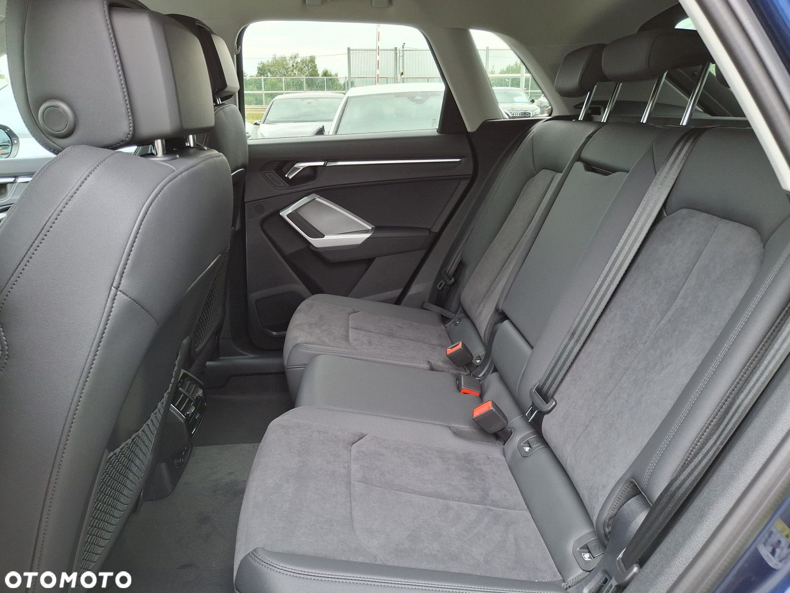 Audi Q3 - 21