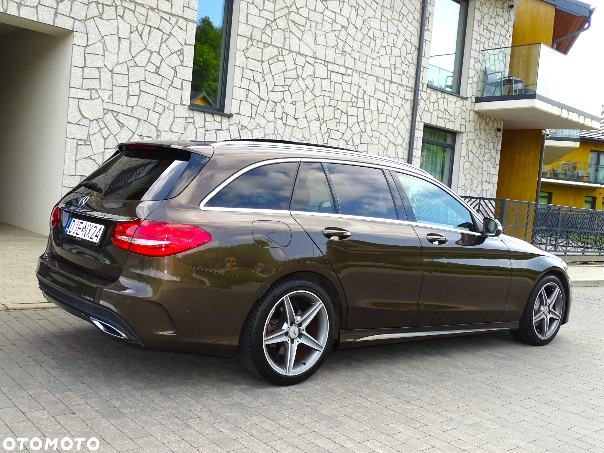 Mercedes-Benz Klasa C 180 (BlueTEC) d T 7G-TRONIC AMG Line - 22