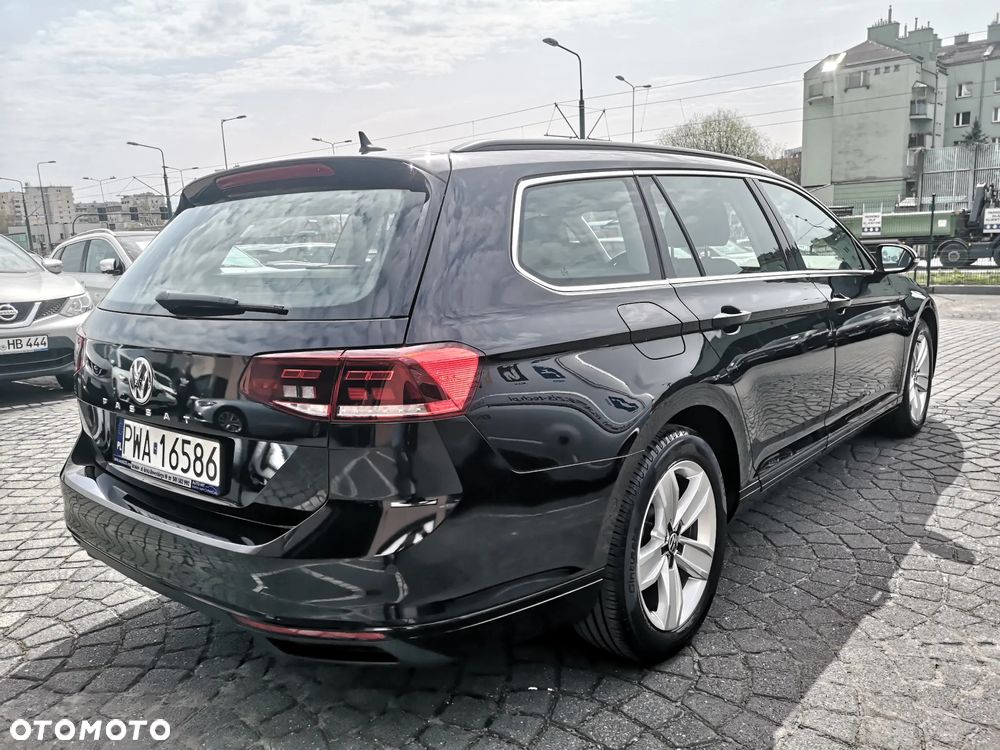 Volkswagen Passat 2.0 TDI Business DSG - 2