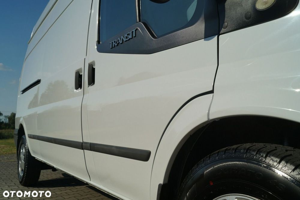 Ford Transit - 27