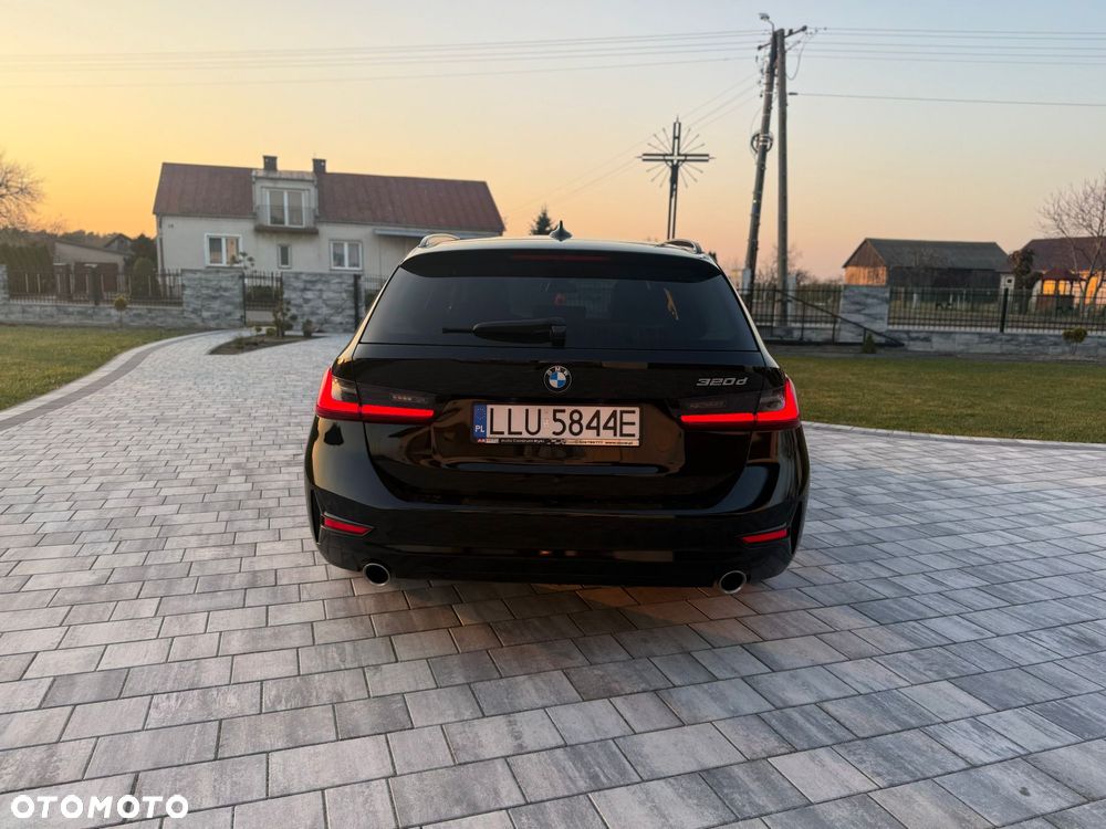 BMW Seria 3 320d Sport Line Shadow - 6