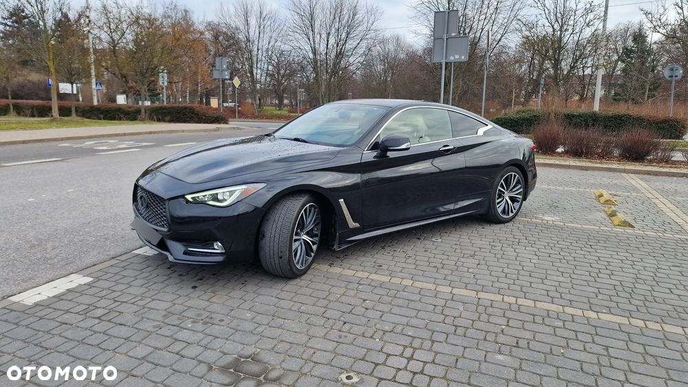 Infiniti Q60 2.0t Coupe Premium Tech - 1