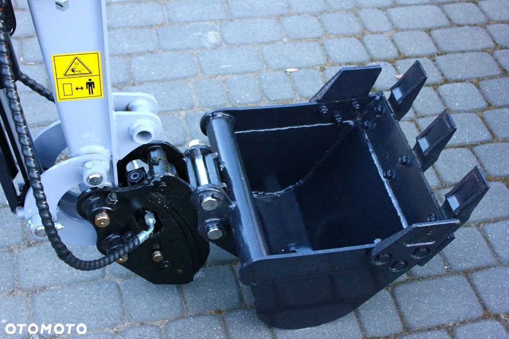 Inny VORQ V18 /KUBOTA /PARKER / 1.8T / KABINA /  ZESTAW ŁYŻEK / - 4