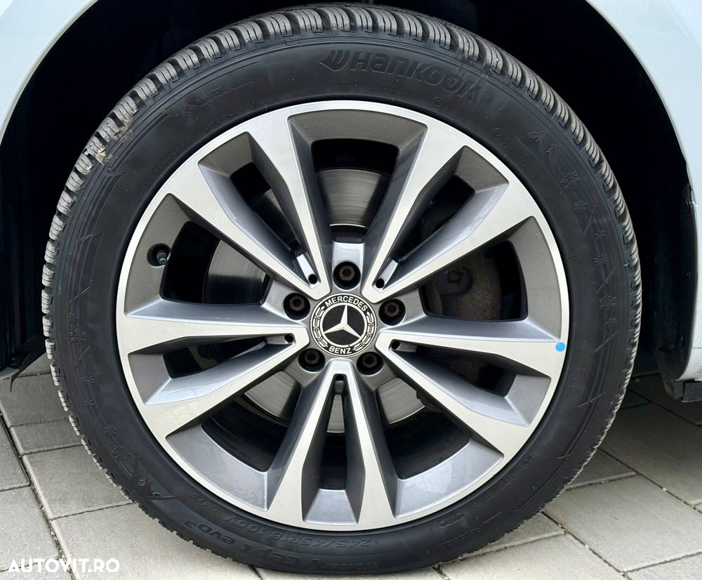 Mercedes-Benz V 300 d Lang 4Matic 9G-TRONIC Avantgarde Edition - 13