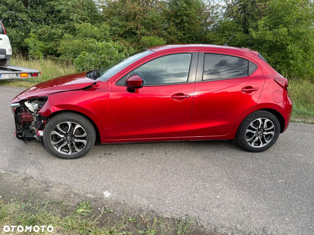 Mazda 2 - 8
