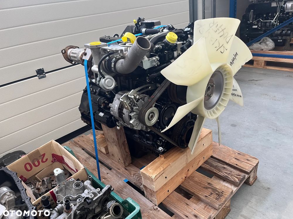 SILNIK Mitsubishi D04FR SK 135 SK135 15447netto - 9