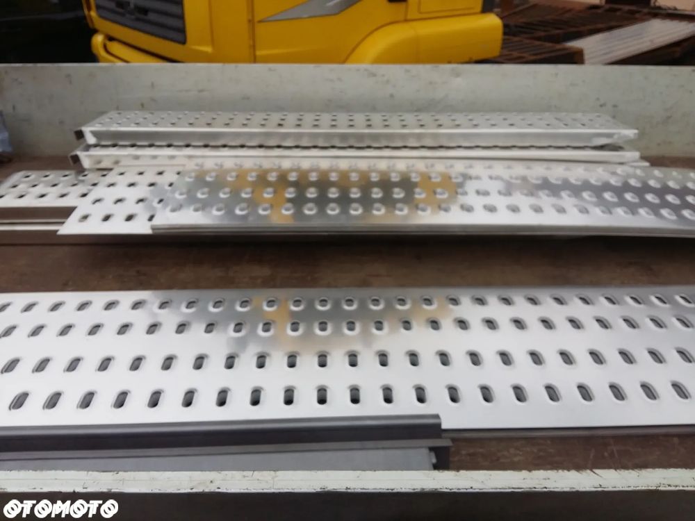 NAJAZD trapy wjazdowe alu 2.5m kunice - 2