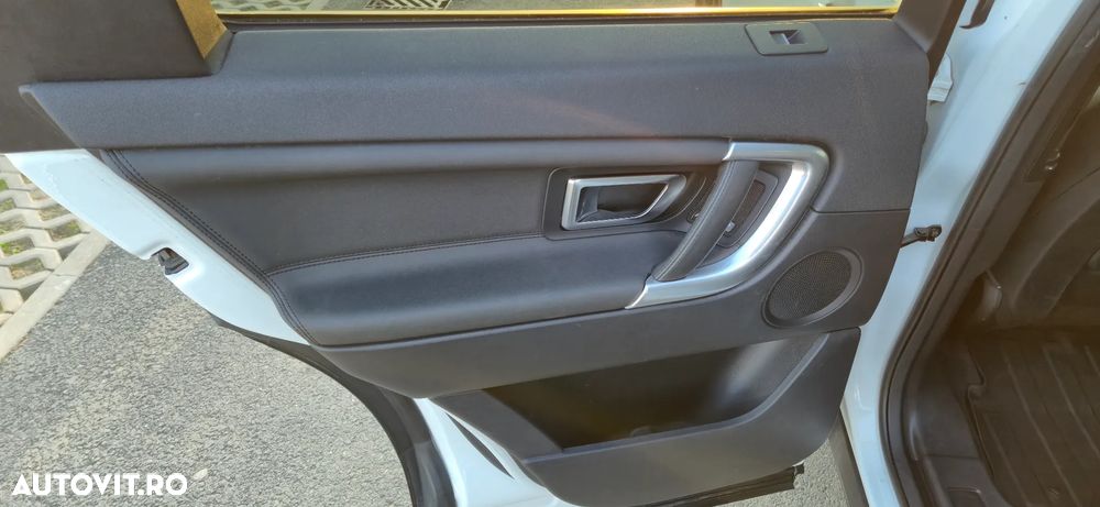 Land Rover Discovery Sport 2.0 l TD4 HSE Luxury Aut. - 16