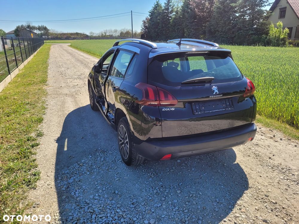 Peugeot 2008 - 5
