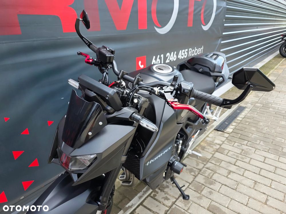 Honda Hornet - 16