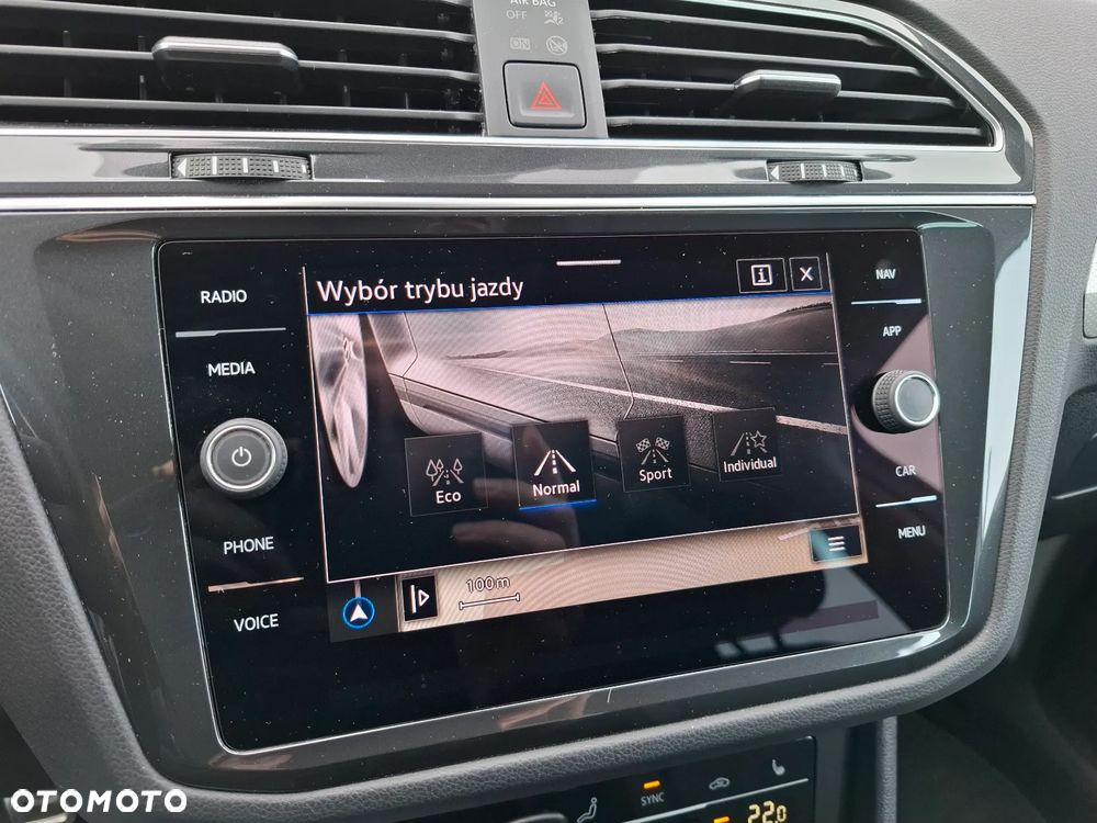 Volkswagen Tiguan 1.5 TSI EVO Life - 25