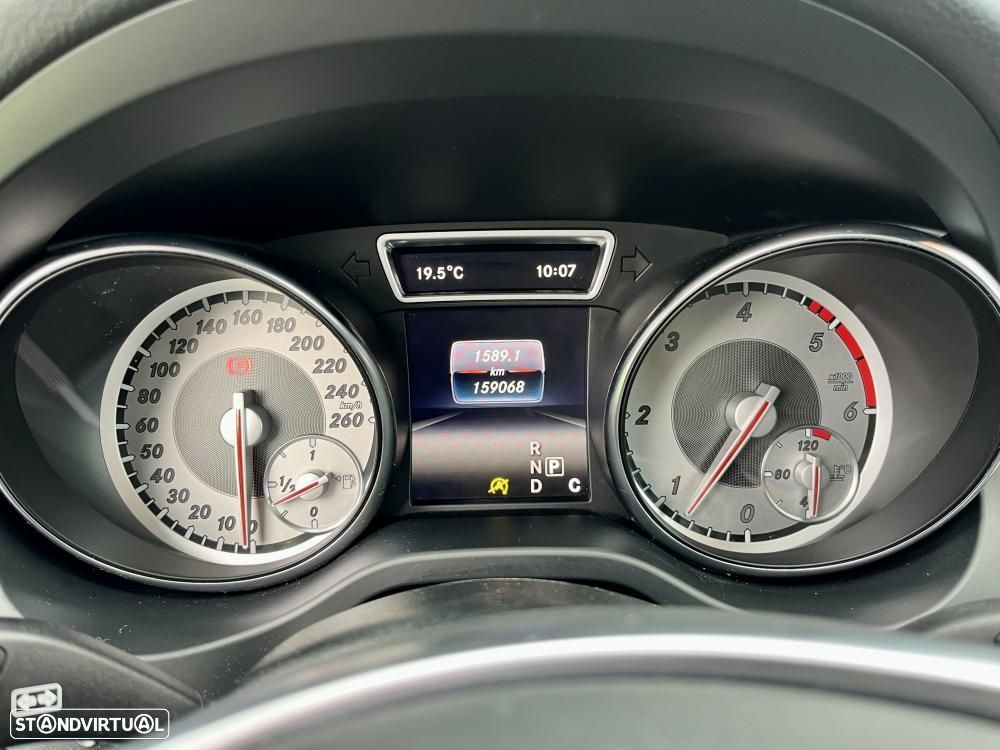 Mercedes-Benz CLA 220 Shooting Brake (CDI) d 7G-DCT Orange Art Edition - 12