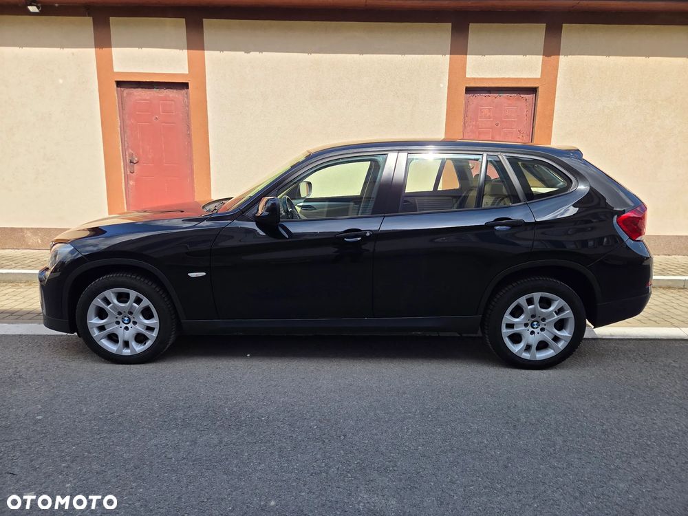 BMW X1 sDrive18i xLine - 6