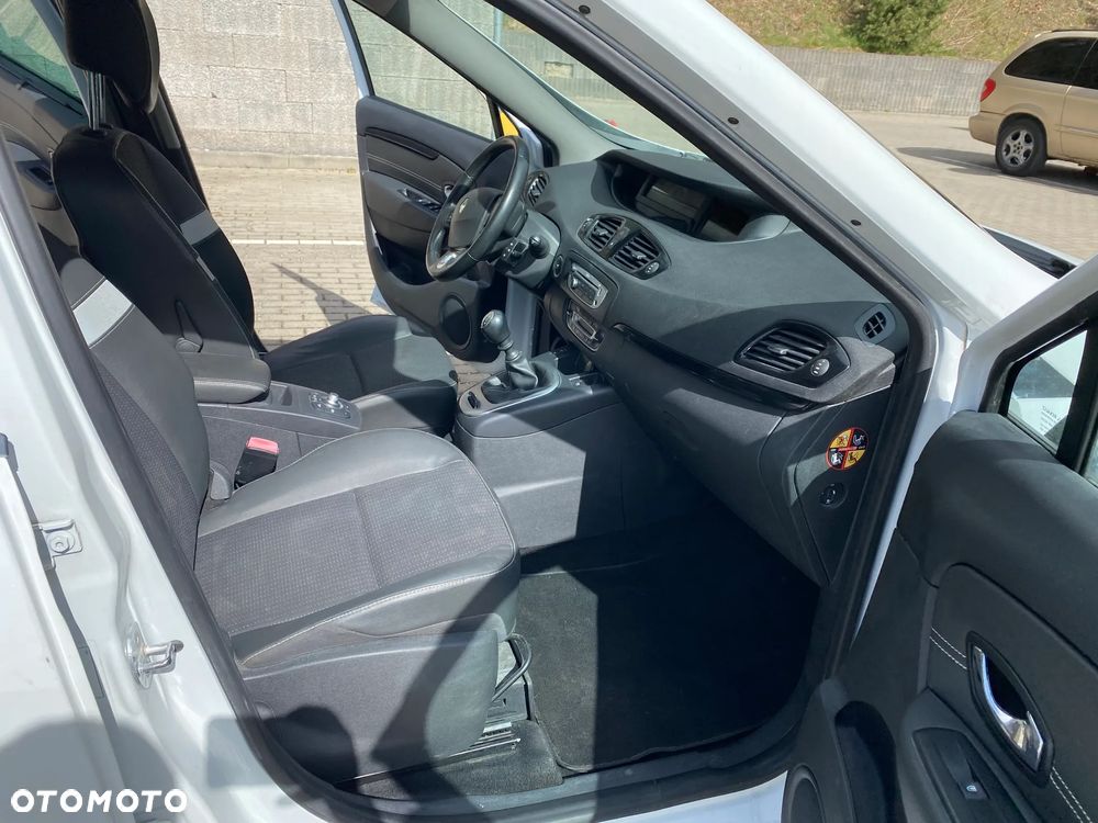 Renault Scenic 1.5 dCi Dynamique - 6