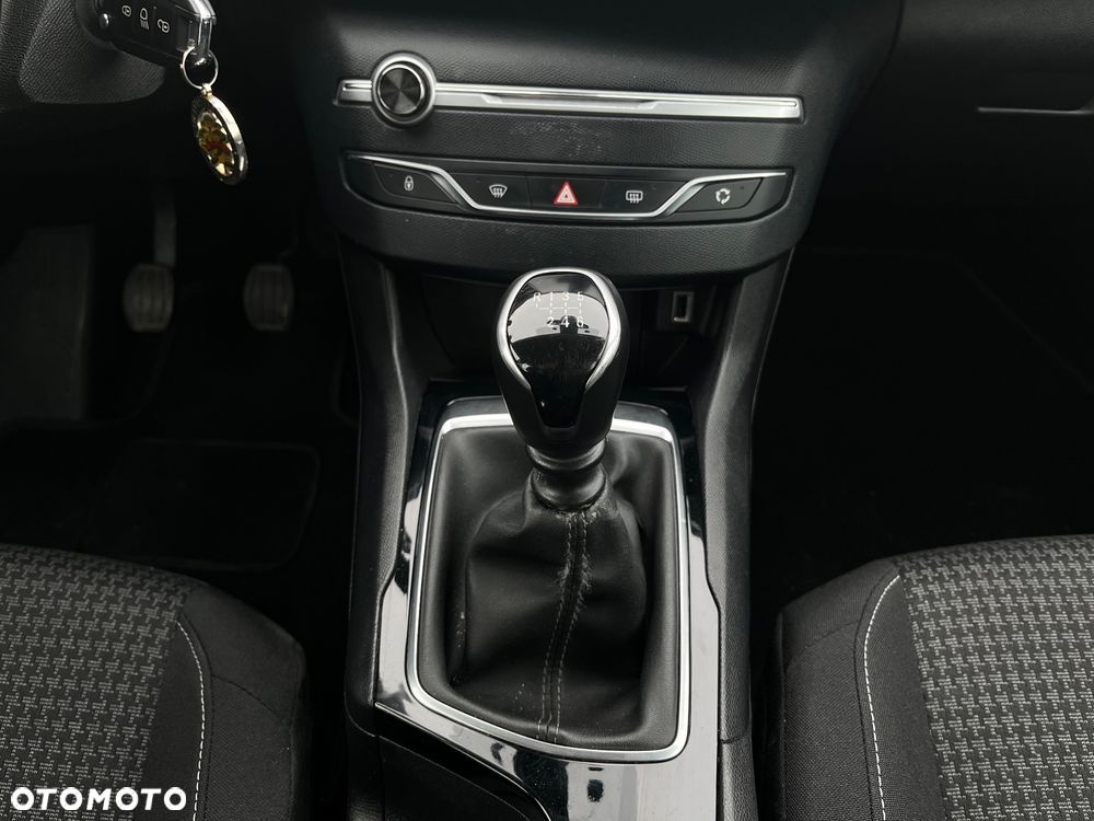 Peugeot 308 BlueHDi 100 Stop & Start Active Pack - 18