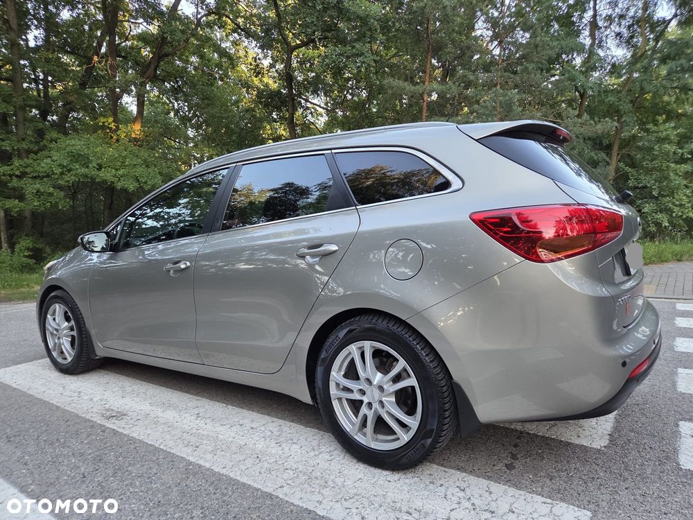 Kia Ceed 1.6 GDI L DCT - 7