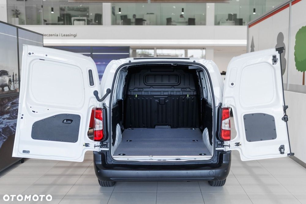 Toyota Proace City - 25