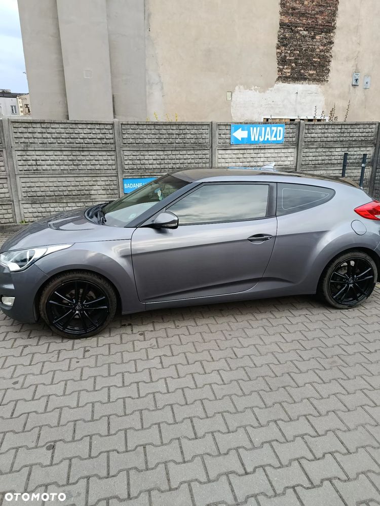 Hyundai Veloster 1.6 GDI Comfort - 3
